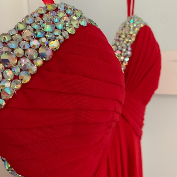 NWT La Femme Sweetheart Crystal Evening Gown - Picture 4 of 9